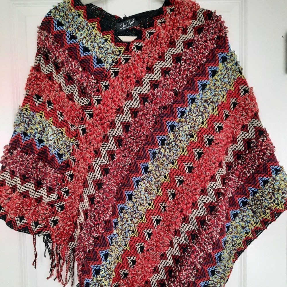 Chic Ruff fringed Boho poncho‎  one size